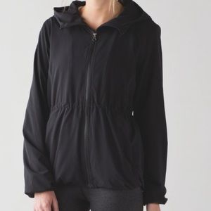 Lululemon Rain Jacket Size 4